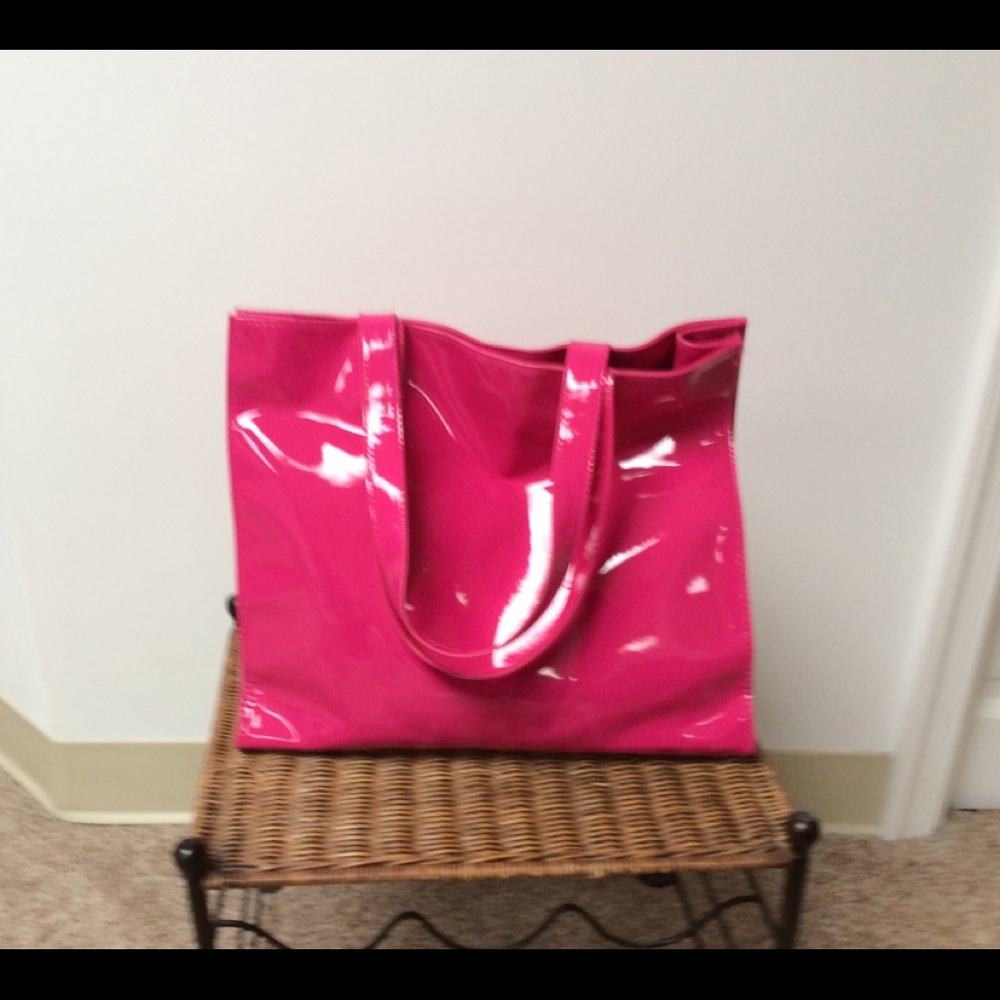 Hot pink tote inside button closure good condition